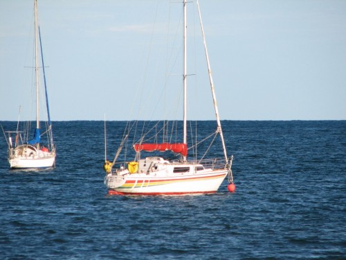 Yachts in Encounter Bay, Victor Harbor Yachts in Encounter Bay, Victor Harbor