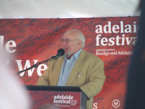 Tom Keneally opening Adelaide Writers' Week 2010 Tom Keneally opening Adelaide Writers' Week 2010