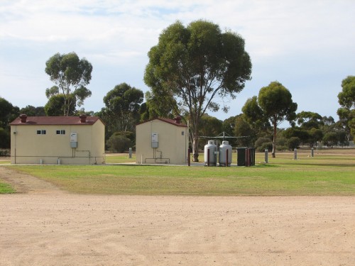 Caravan Park, Lake Roberts, Lameroo, South Australia