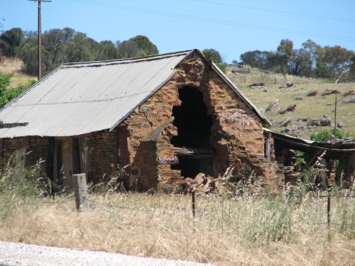 Farm ruins near Palmer, South Australia