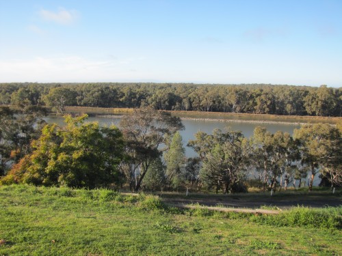 Lake Talbot Tourist Park in Narrandera
