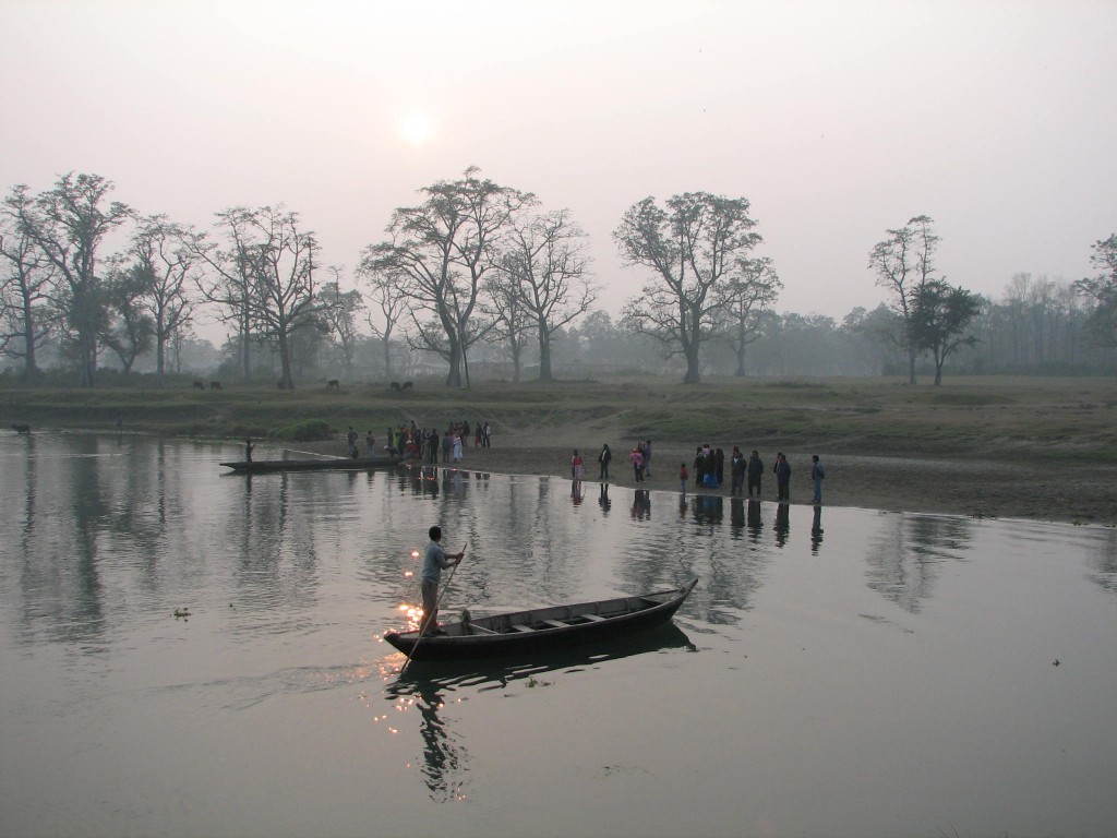 Canoe crossing on the Rapti River, Nepal Trevor's Travels